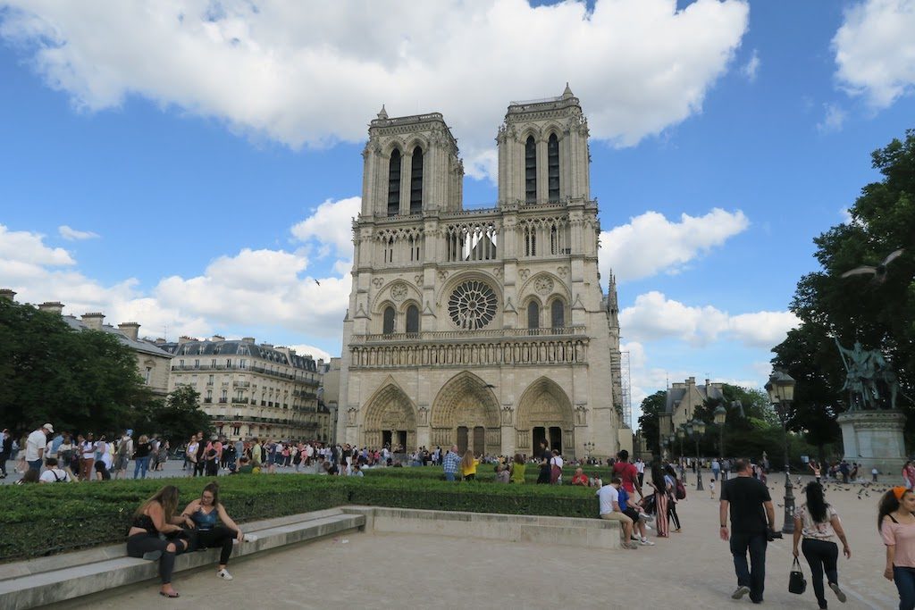 Notre Dame í París.